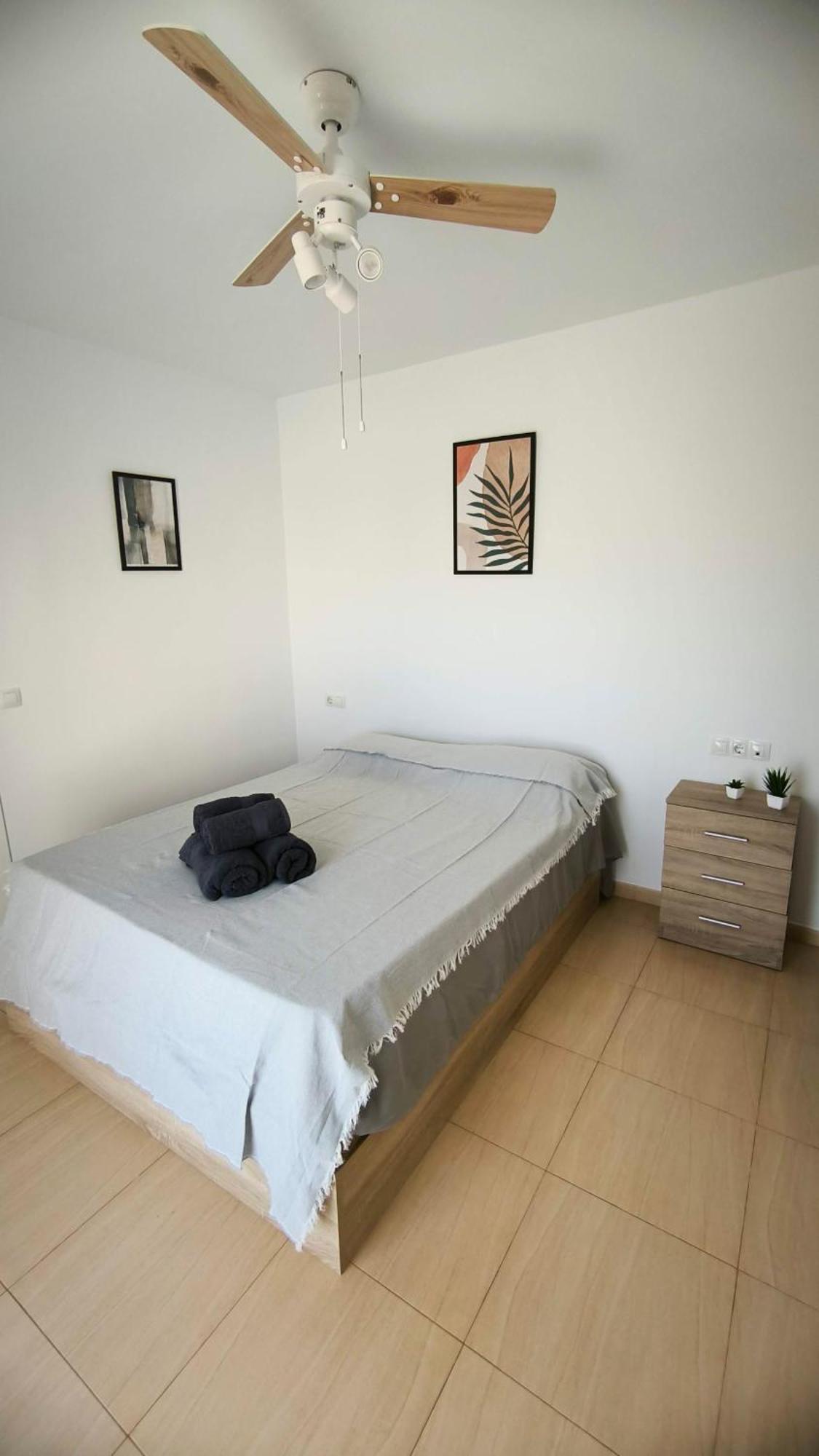 Apartamento Dos Habitaciones Con Piscina Y Gran Terraza Roquetas de Mar Exterior photo