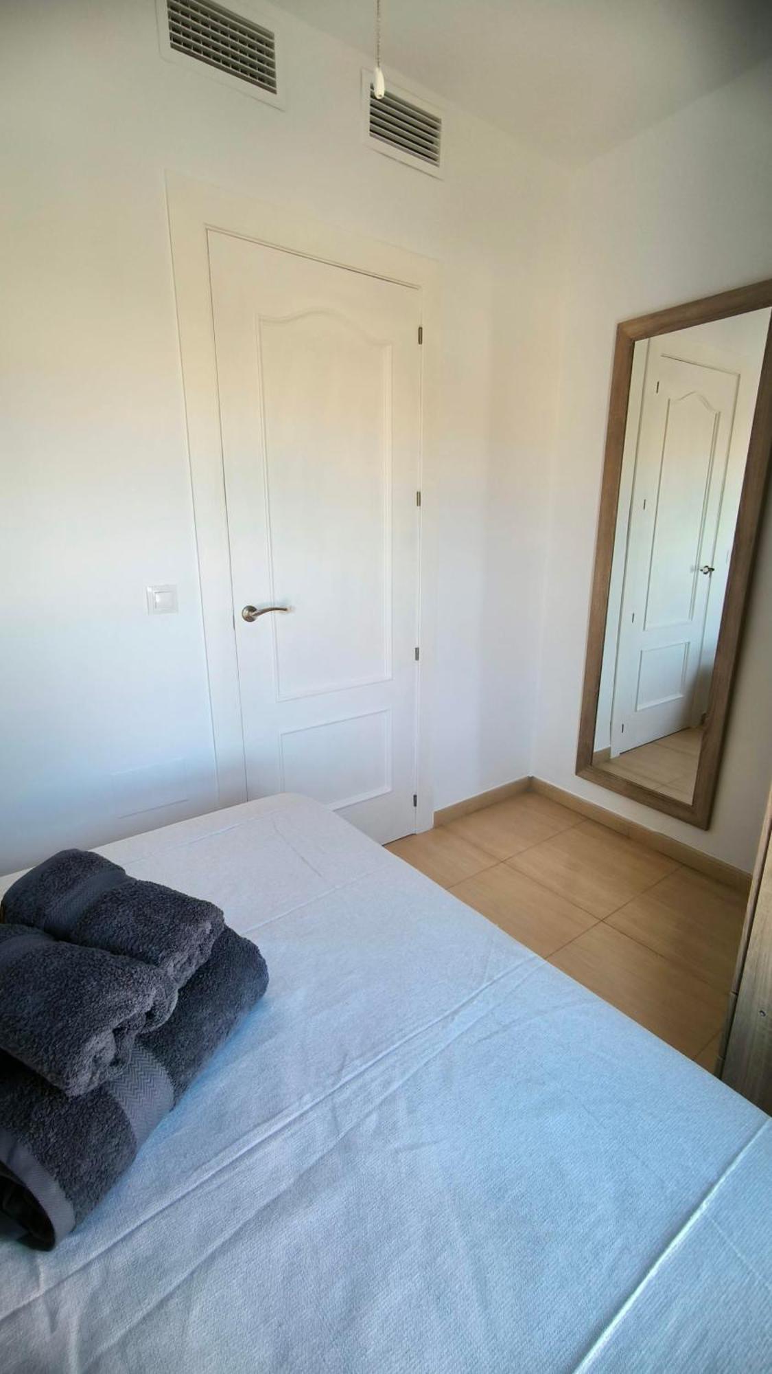 Apartamento Dos Habitaciones Con Piscina Y Gran Terraza Roquetas de Mar Exterior photo